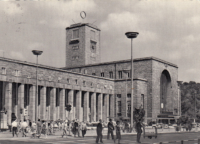 Stuttgart - Bahnhofsplatz   ca. 1962